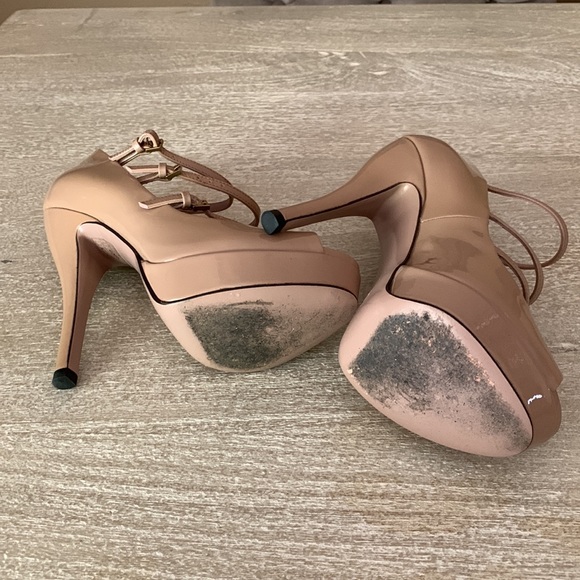 Gucci Patent Leather Shoes - Picture 6 of 11